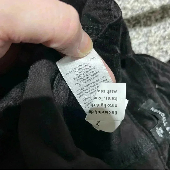 Kendall & Kylie Jumpsuit Women Size 26 Black Velvet Adjustable - Picture 8 of 11